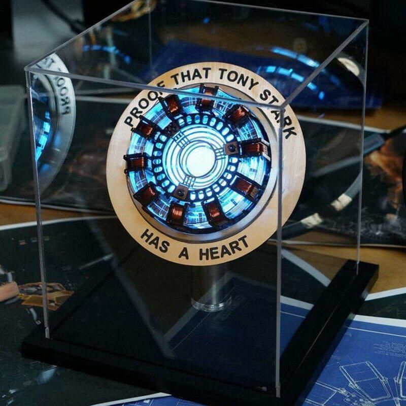 Arc Reactor 10 coolaste Stark Tech-prylar och vapen förutom Iron Man-kostymen