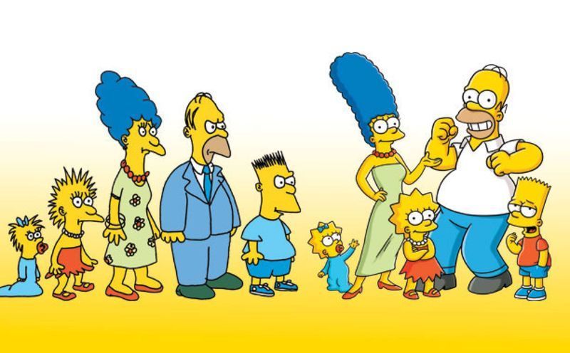 A Simpson család egykor és most.