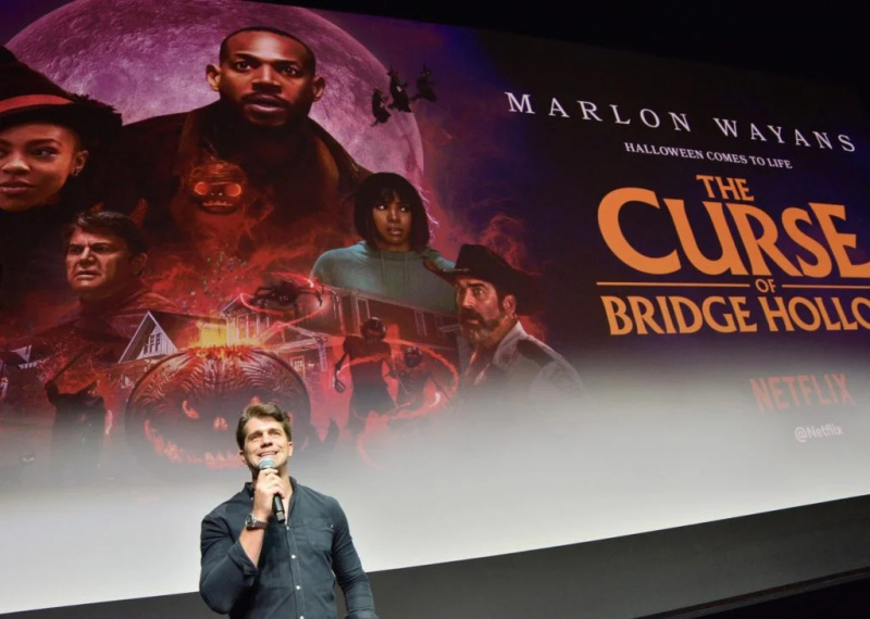 Regizorul Jeff Wadlow vorbește despre The Curse of Bridge Hollow de la Netflix (EXCLUSIV)