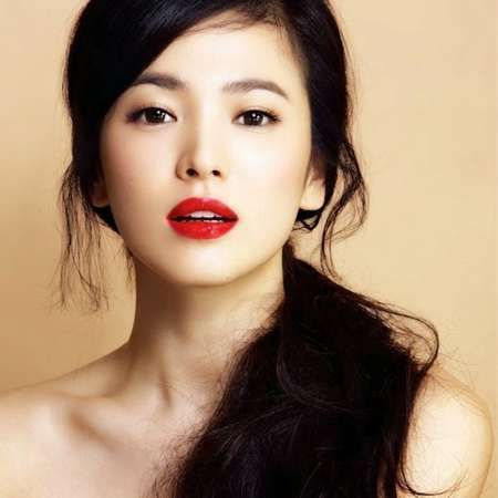 Song Hye-Kyo Биография