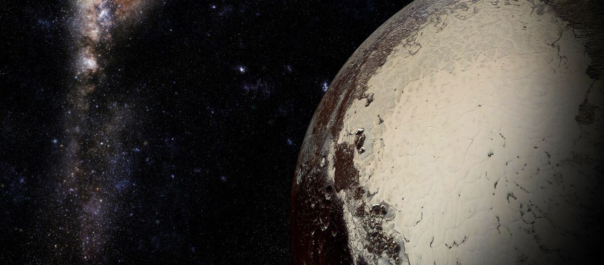 Pluto v spojení so Saturnom a Jupiterom v roku 2020