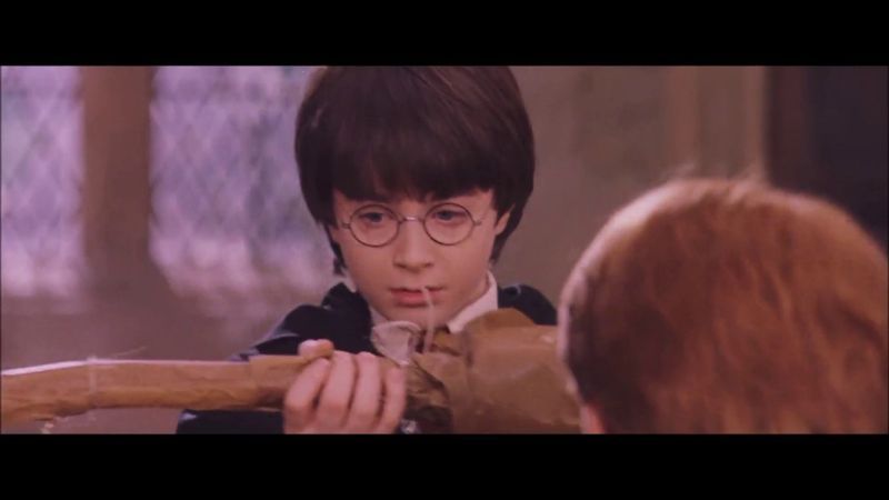 Хари Потър получава първата си метла - Nimbus 2000 Хари Потър: 12 пъти професор Макгонъгол доказа, че тя