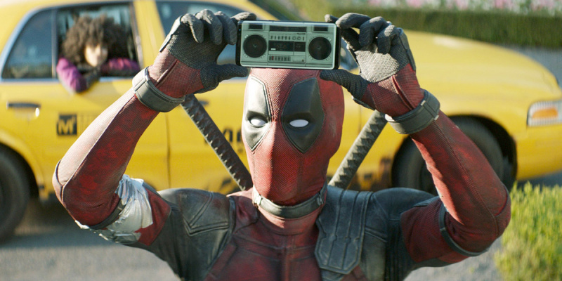Deadpool 3 يُزعم أنه أعاد كريس إيفانز إلى MCU في دور جوني ستورم