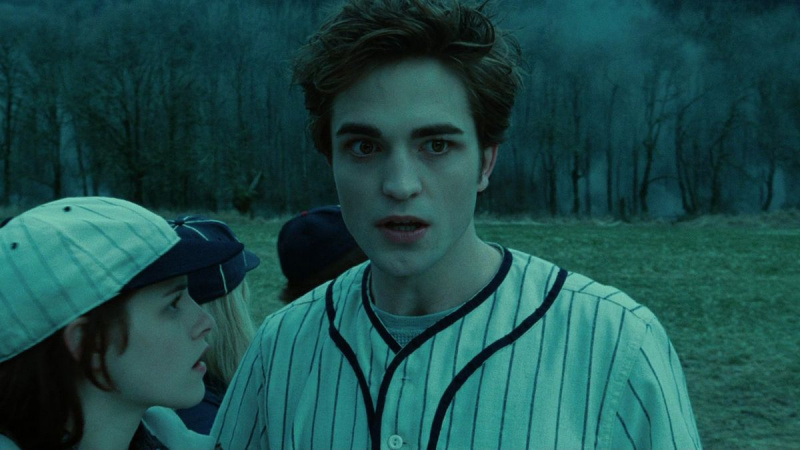 „Du wirst heute gefeuert“: Der Batman-Darsteller Robert Pattinson wurde beinahe aus einem großen Film gefeuert, weil er nicht mit seinem Co-Star gesprochen hatte