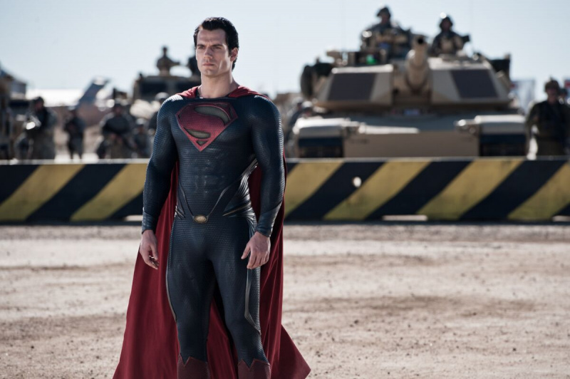 Интернет вече нарича фен филма за Супермен „Superman: Solar“ с участието на награден военен ветеран като Човек от стомана истински наследник на Хенри Кавил