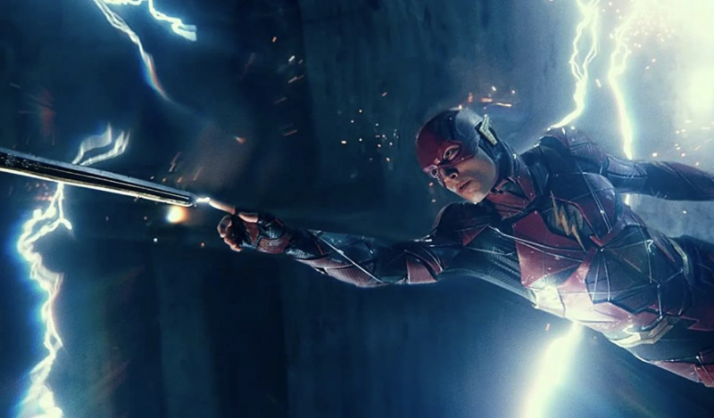 „Flash, der die Welt rettet, ist Peak DC“: Fans sind uneinig über die beste Speedster-Szene – Flash Breaking Time in ZSJL oder Quicksilver, der alle in der X-Mansion rettet