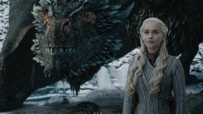   Daenerys Targaryen og Drogon