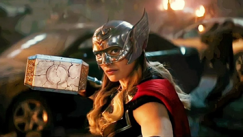 Tudo o que aprendemos com as críticas ruins de Thor: Love e Thunder