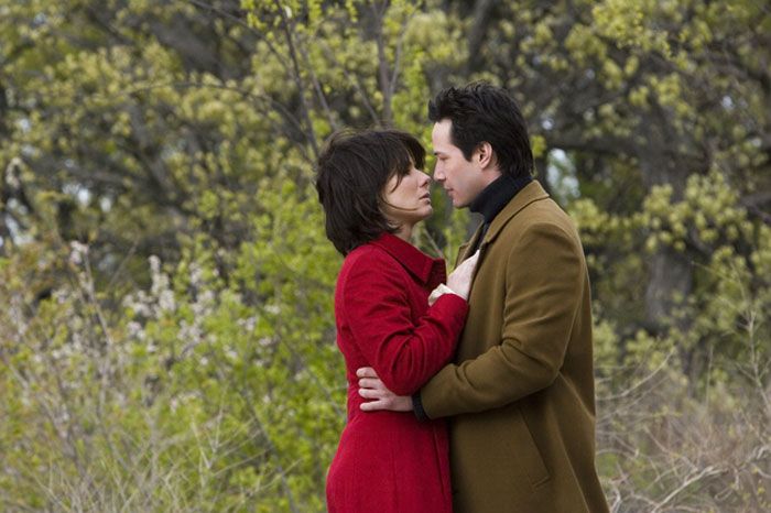 14. Alex Wyler in The Lake House Keanu Reeves ha lottato con il romanticismo, ma The Lake House è stato perfetto per lui dato che era fantascienza mescolata con elementi romantici. Inoltre, ha lavorato straordinariamente bene con Sandra Bullock.