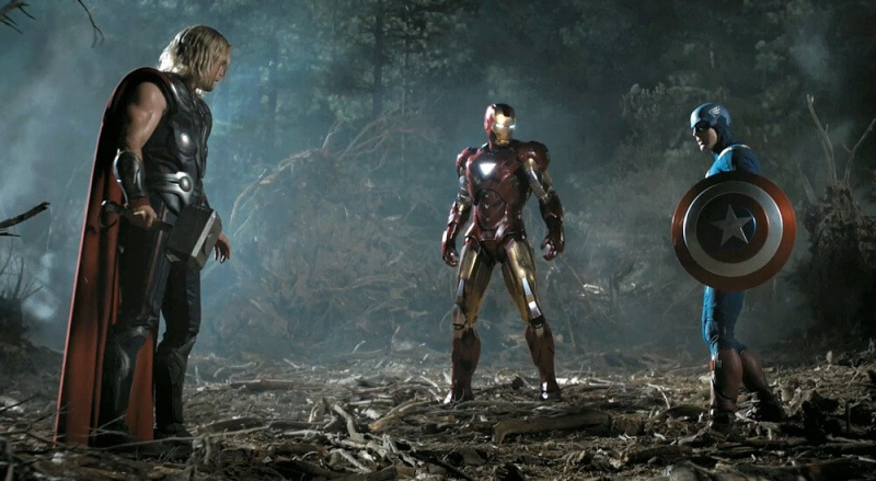 „Tony war nicht sehr nett zu Thor“: Chris Hemsworth verrät, dass er Chris Evans‘ Captain America mehr vermisst als RDJs Iron Man