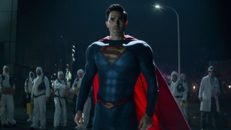   Tyler Hoechlin nei panni di Superman