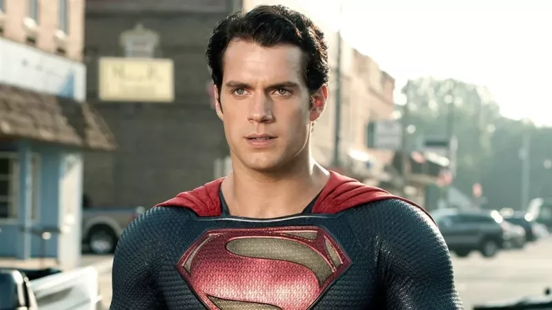Black Adam: Insider-Experte versichert, dass WB DC-Fans nicht wie bei Shazams „Headless Superman Cameo“ täuschen wird, sondern auf jeden Fall Henry Cavill zu sehen sein wird