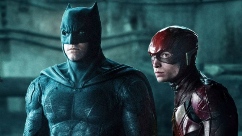   A Batman Flash mentorává válik