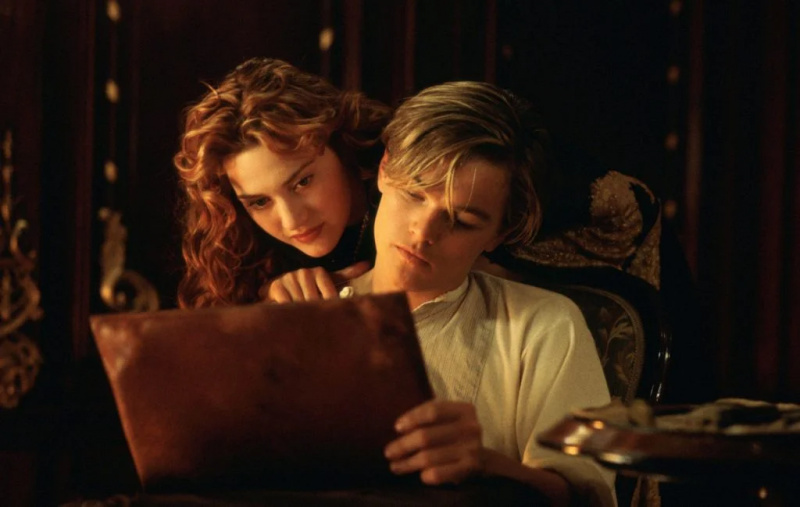   Leonardo DiCaprio mit Kate Winslet in Titanic