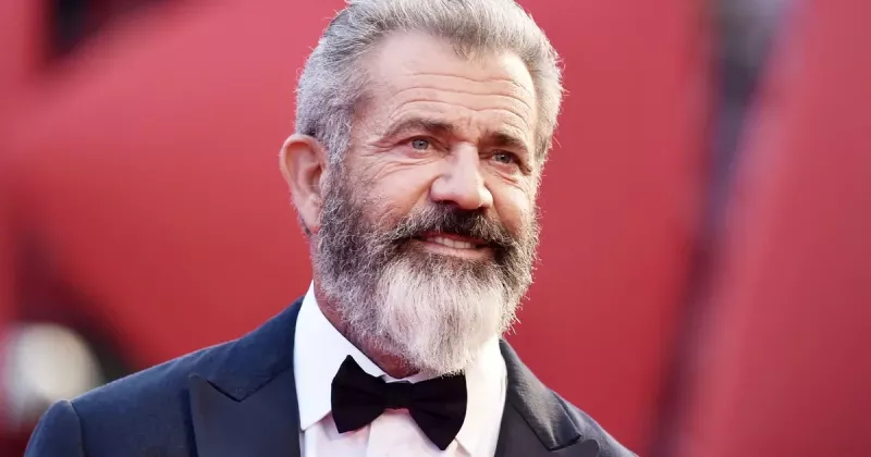 Melu Gibsonu sauca par ebreju zvaigzni Stranger Things par “Oven Dodger”, 28 gadus vēlāk franšīze viņu atlaida 227 miljonu dolāru apmērā