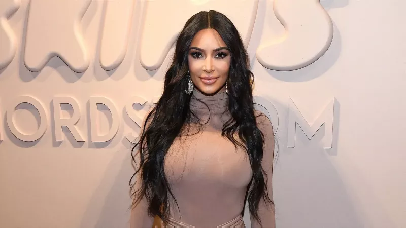 „Chcela som mať príležitosť porozprávať sa s ich tímom“: Kim Kardashian chce ušetriť niekoľko miliónov dolárov Balenciaga, napriek tomu, že priznala, že je z nich znechutená po reakcii fanúšikov