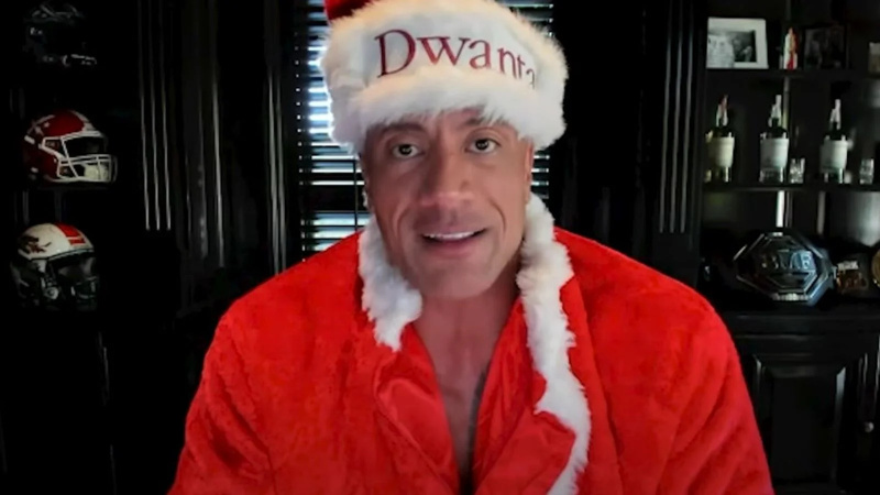 „Hey Weihnachtsmann… Ich hoffe, der Tequila, den ich dir dagelassen habe, hat dir gefallen“: Dwayne Johnson lässt sich von der Black-Adam-Kontroverse nicht unterkriegen und setzt an Weihnachten ein mutiges Gesicht für seine Töchter auf