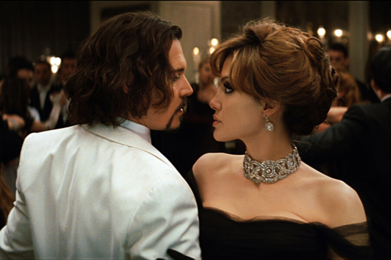   Johnny Depp y Angelina Jolie