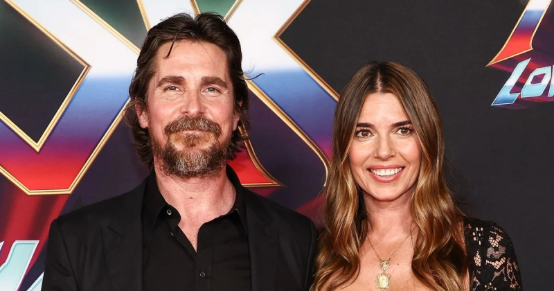   Christian Bale cu soția