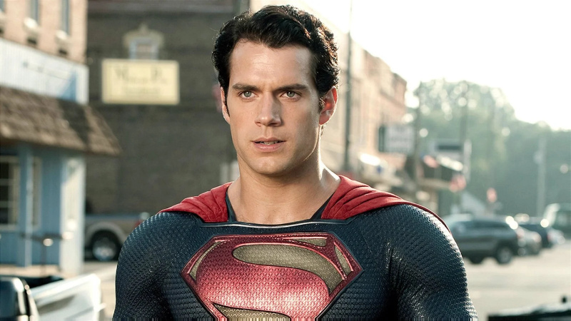   Henry Cavill comme Superman