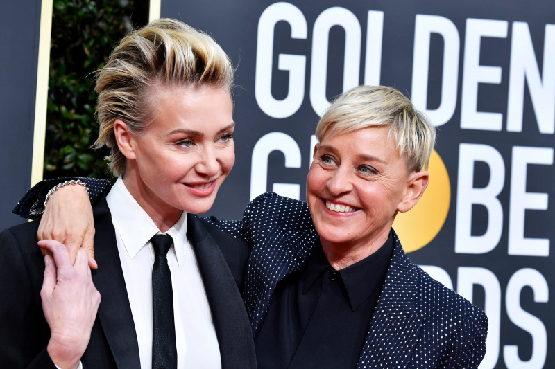  Ellen DeGeneres & Portia De Rossi - Celebrity Couples