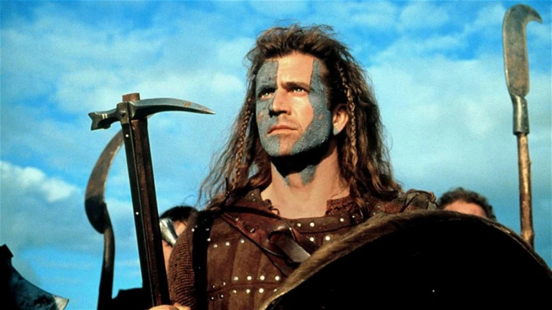   Melas Gibsonas vaidino Williamą Wallace'ą filme „Narsioji širdis“.