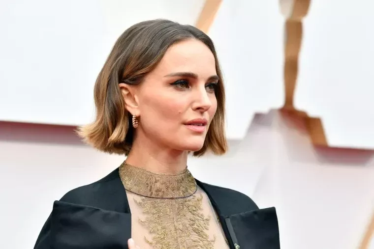 'Ma võin panna igaühe tohutu välja nägema': Natalie Portman ütles, et Marvel valis ta filmis Thor tema ülilühikese pikkuse pärast