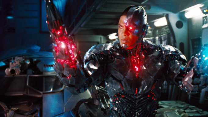   Ray Fisher als Cyborg