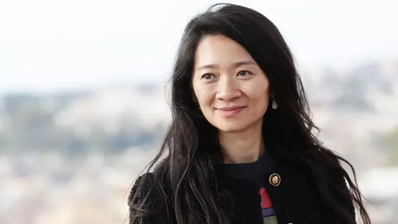   Directora de Eternos, Chloé Zhao