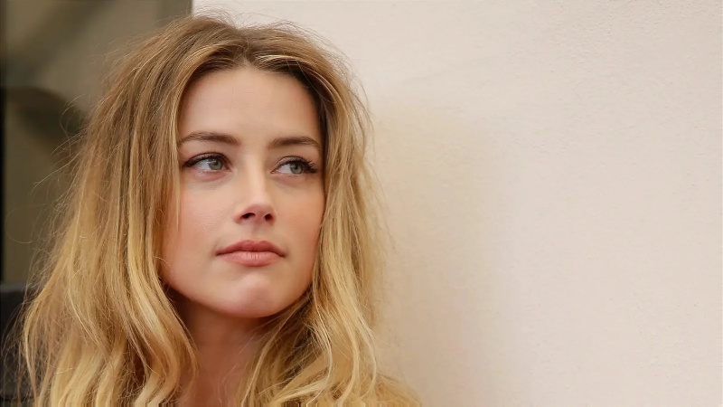 “Esta es la razón por la que las mujeres no hablan”: los fanáticos de Amber Heard se vuelven locos después de que el video viral de prueba de Depp-Heard obtuviera 1,4 millones de visitas en un tiempo récord