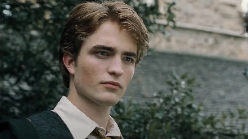   Twilight 프랜차이즈의 Robert Pattinson.