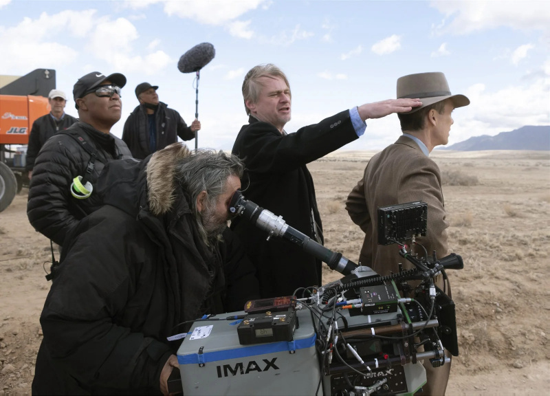   Christopher Nolan en Cillian Murphy op de sets van Oppenheimer
