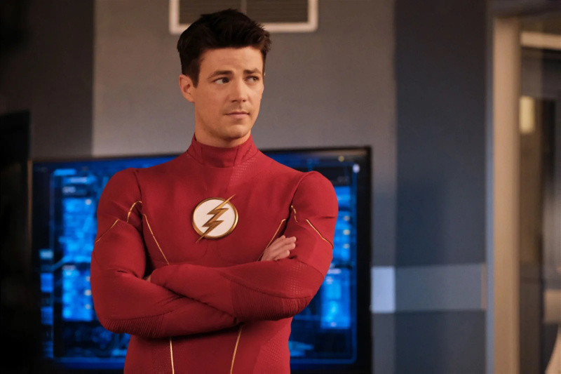 „Táto šou je vtip“: Posledná séria Granta Gustina v „The Flash“ je kritizovaná po tom, čo herec odhalí pôvodné plány na vylúčenie Barryho Allena