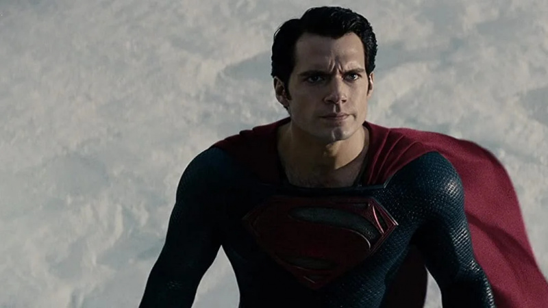 „Herr, erbarme dich“: Henry Cavills Man of Steel-Testfotos in seinem Superman-Anzug setzen das Internet in Brand