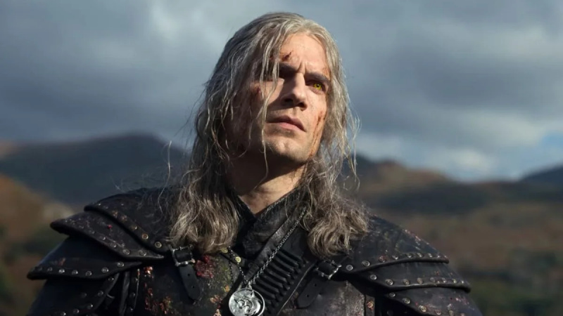   Henry Cavill kaip Geraltas iš Rivijos filme „The Witcher“.
