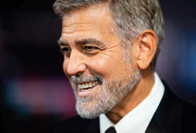   Џорџ Клуни
