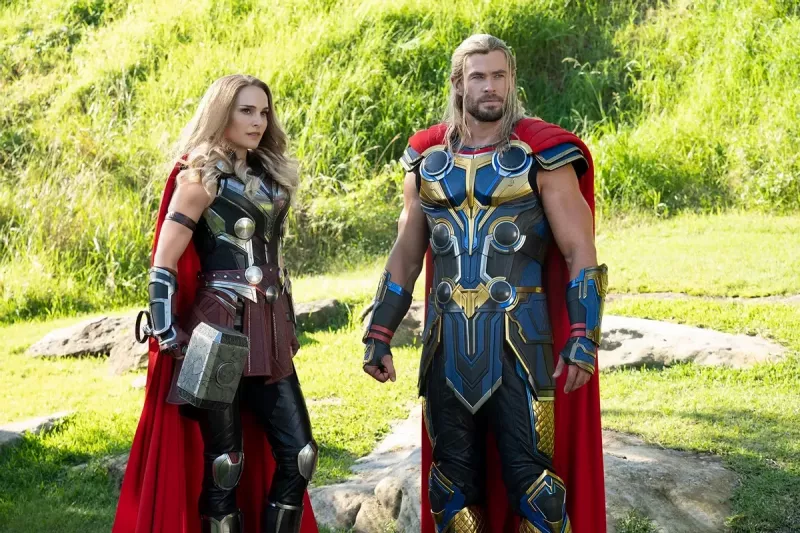   Thor: Dragoste și tunet FandomWire