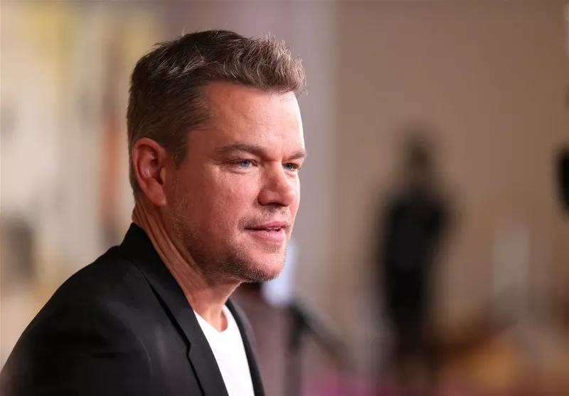 'Bu çok sert bir dille ifade edildi, gerçekten üzgünüm': Emily Blunt'un Matt Damon'a Acımasız Yumruğu Hatta Röportajı Yapan Kişinin Oscar Kazananı İçin Kötü Hissetmesine Sebep Oluyor