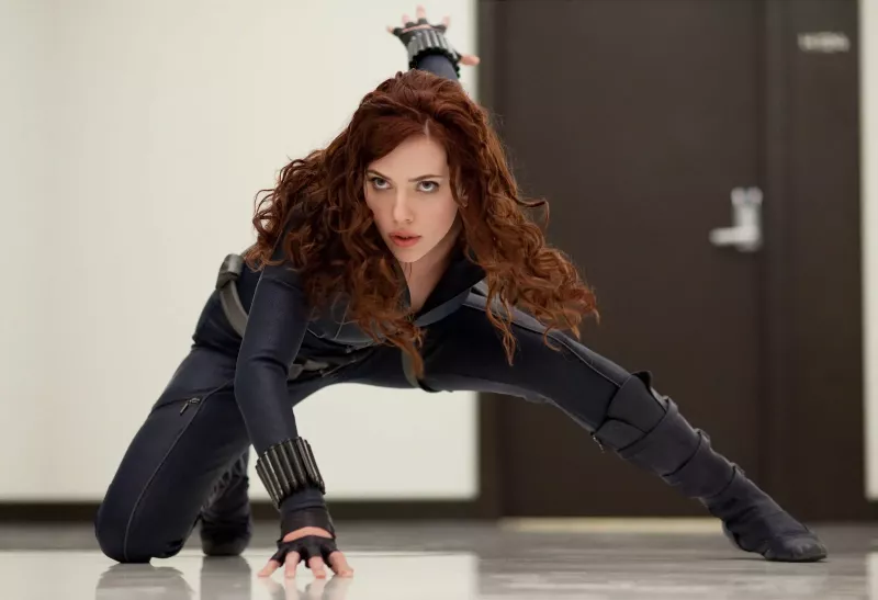   Scarlett Johansson som Black Widow