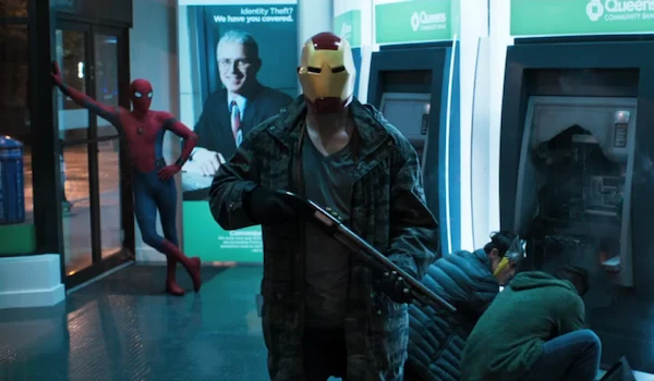 Marvel-Star Tom Holland verursachte in dieser „Spider-Man: Homecoming“-Szene einen Schaden von 300.000 US-Dollar: „Er versucht nicht, Leben zu retten. Er versucht, Eigentum zu retten.“