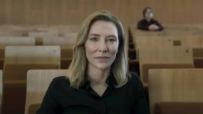   Cate Blanchett w Tar