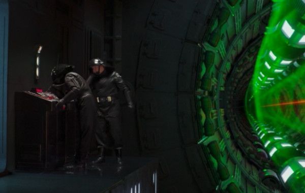 22. Rian Johnson als Todesstern-Schütze in Rogue: A Star Wars Story.