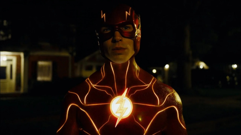   Ezra Miller dans Flash