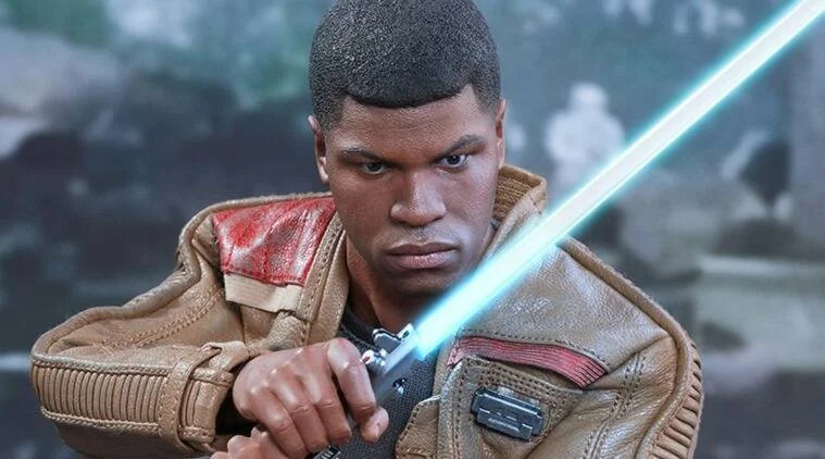   John Boyega ako Finn vo vesmíre Star Wars.