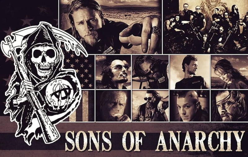 „Egy kategóriába tartozunk”; Charlie Hunnam Sons of Anarchy alkotója meglepő okból hasonlítja össze a sorozatot Christopher Nolan Batmanjével