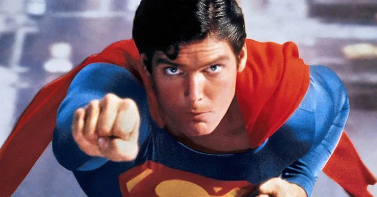   Christopher Reeve como Superman