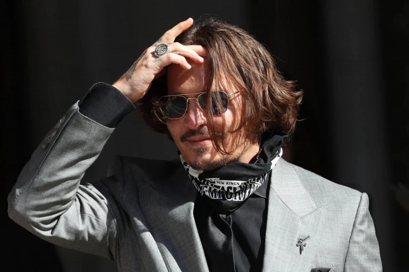 „Ich bedauere, Johnny Depp nicht länger geküsst zu haben“: Johnny Depp schüchterte seine weibliche Co-Star ein, die in ihn verknallt war
