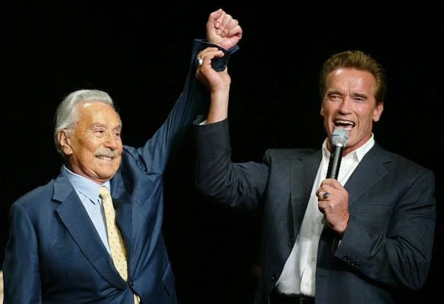   Arnold Schwarzenegger a Joe Weider