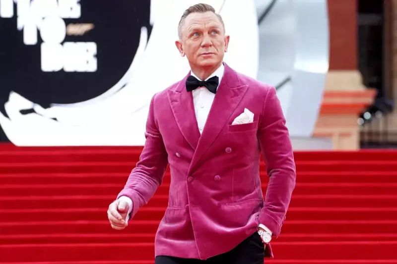 „Er stand unter großem Druck“: Dave Bautista enthüllt, dass „Knives Out“-Co-Star Daniel Craig nicht glücklich war, James Bond zu sein