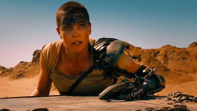   Charlize Theron filmis Mad Max: Fury Road